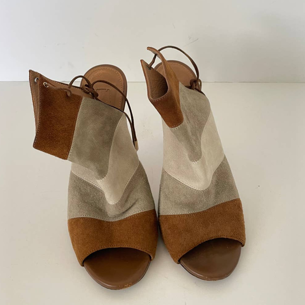 Aquazzura Tan and Gray Rainbow 105 Color Block Stripe Suede Heels, Size 36.5 🔴 - Picture 2 of 8